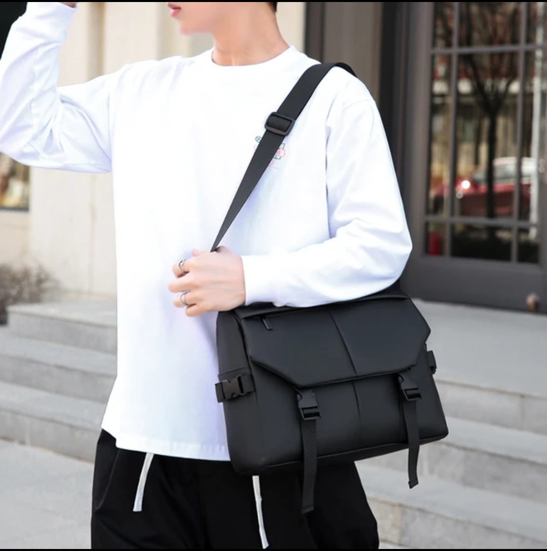 Korean men's bag 2025 collection