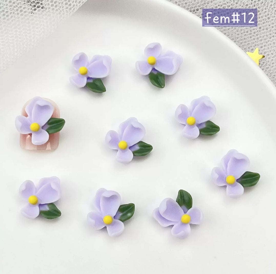 Sweet Gardenia Magnetic Earring