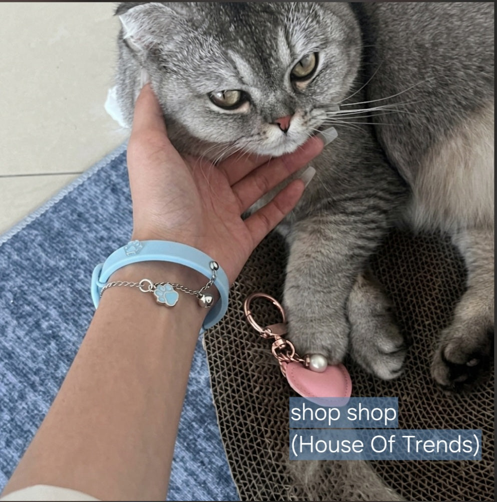 Kawaii Paw-Fect Bracelet 🐾