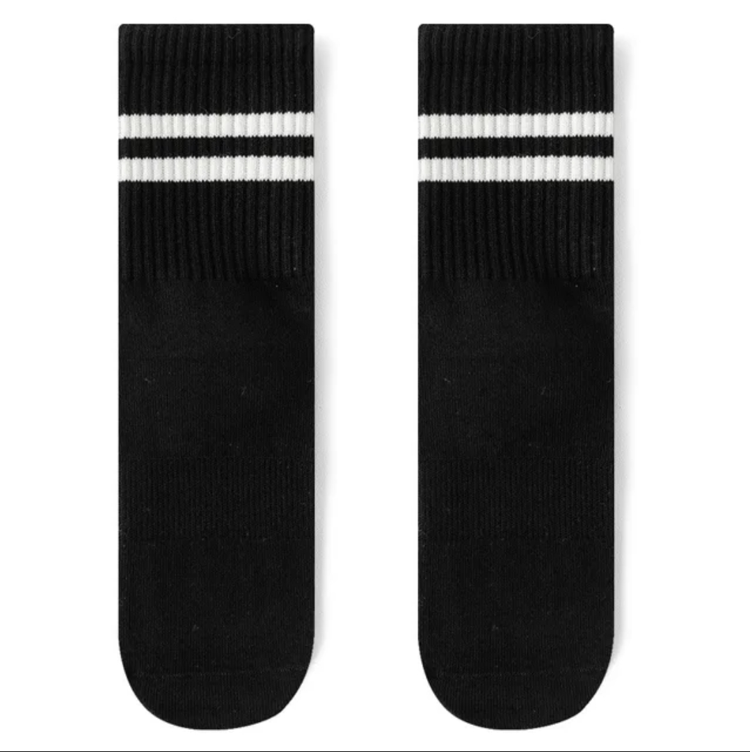 Trendy basic short socks